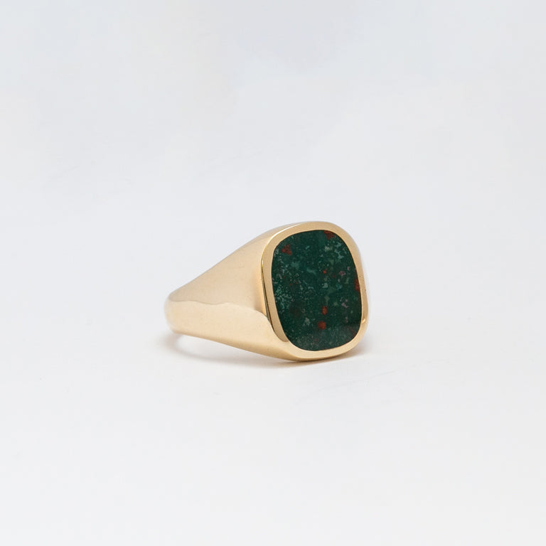What is a Signet Ring & Why Should I Wear One?